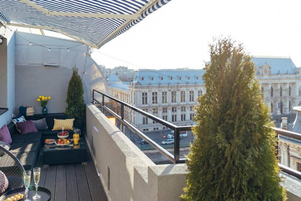 Sunset Terrace In The Old Town Apartment บูคาเรสต์ ภายนอก รูปภาพ