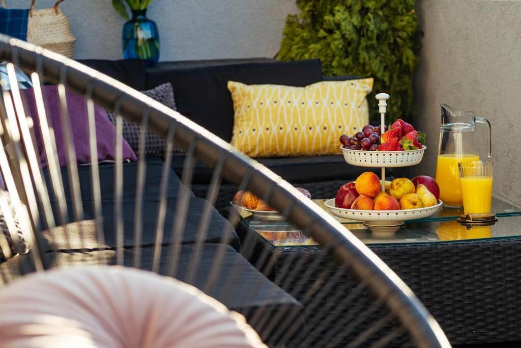 Sunset Terrace In The Old Town Apartment บูคาเรสต์ ภายนอก รูปภาพ